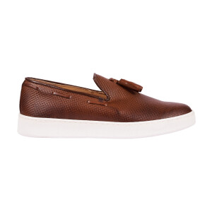 Ανδρικά δερμάτινα loafers καφέ.