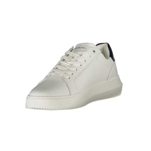 Calvin Klein ανδρικά sneakers σε λευκό χρώμα με μαύρες λεπτομέρειες